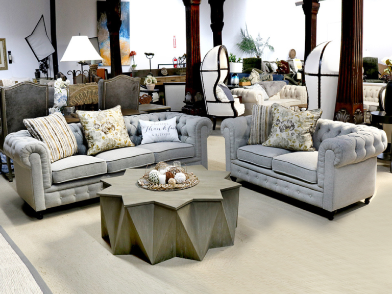 🔥 BLOWOUT SALE ALERT: Luxe Sofa Set + Coffee Table for a Steal! 🔥