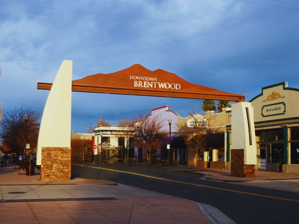 Gateway to downtown, Brentwood, CA